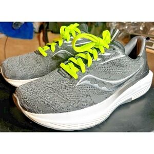 SAUCONY ECHELON 9 Gray Running Shoes Men's Size 10.5 (XW) Extra Wide